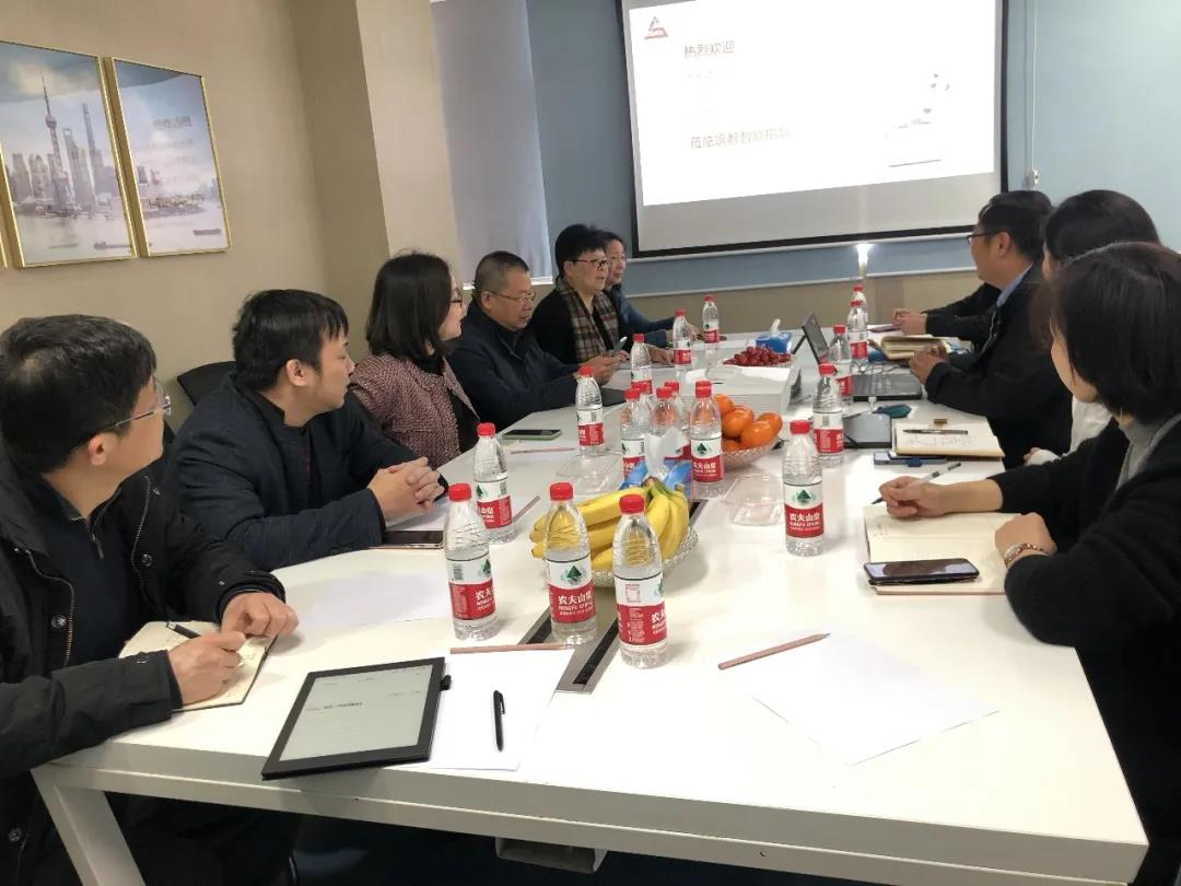 市教委學(xué)生事務(wù)中心、成才與就業(yè)編輯部、上海市創(chuàng)業(yè)基金會（EFG）、覺群文教基金會領(lǐng)導(dǎo)蒞臨颯智指導(dǎo)(圖3)