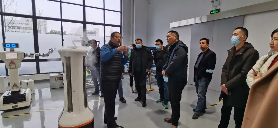 走近智能防疫·感受機(jī)器人魅力——“專精特新”企業(yè)家沙龍側(cè)記之八(圖4)